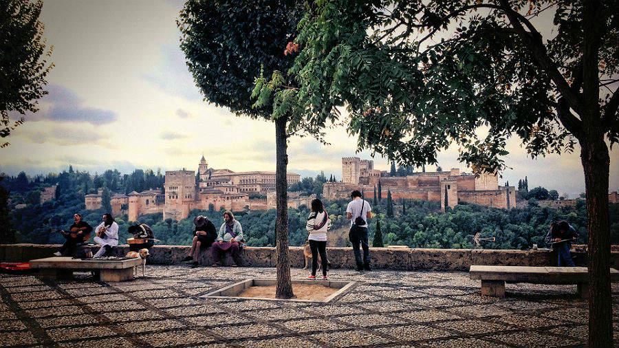Granada por el Mundo